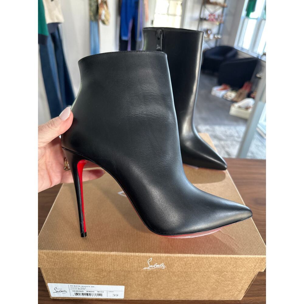 Christian Louboutin So Kate Booty 100 mm Size 39 - Picture 3 of 15